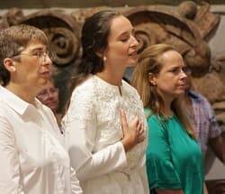Elisa se convirtió el pasado sábado en la Archidiócesis de Sevilla en virgen consagrada