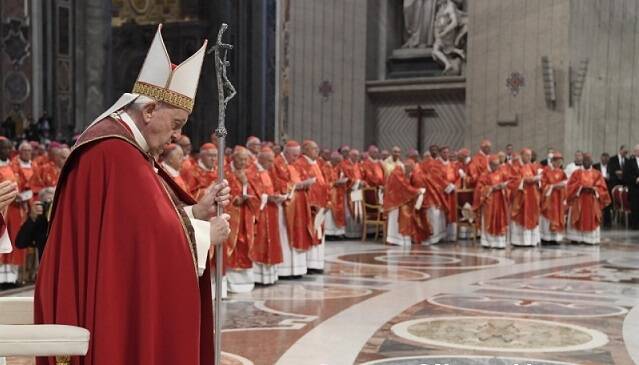 El Papa participó en la basílica de San Pedro en la solemnidad de San Pedro y San Pablo / Fotos: Vatican Media