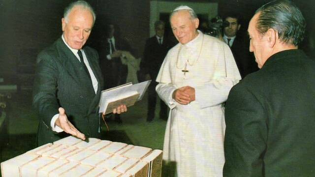 Juan Pablo II y Juan Vallet de Goytisolo.