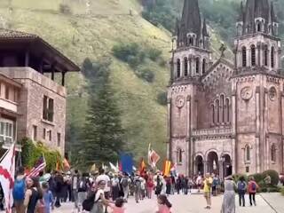 Cristiandad: llegada a Covadonga