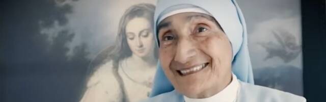 Viuda, con 4 hijos, y más de 70 años de vida: lo dejó todo para ser monja gracias a la Virgen María