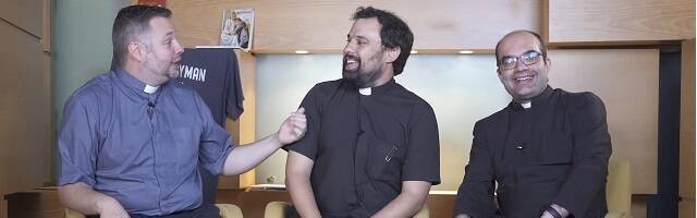 Los sacerdotes Silva, Bronchalo y Doménech hablan de temas complejos con estilo ameno y directo en Red de Redes