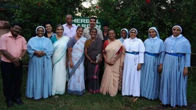 Algunas religiosas de la Congregación Medical Mission Sisters en el Centro de Ayushya. 