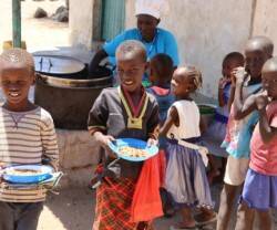 Niños de Turkana (Kenia) beneficiados por Mary’s Meals.