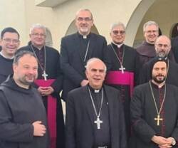 Los obispos y vicarios ordinarios de Tierra Santa en octubre de 2022 en Chipre