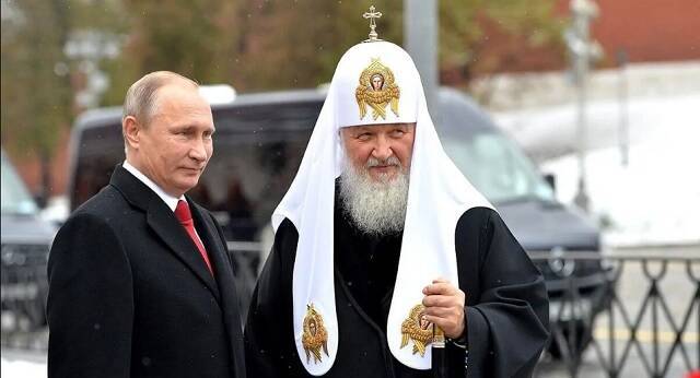 Putin y el Patriarca Kirill de Moscú, en una foto de 2021, antes de la invasión de febrero de 2022