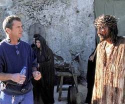 Una escena del rodaje de La Pasión de Cristo en 2003 en Italia, con Mel Gibson y Jim Caviezel