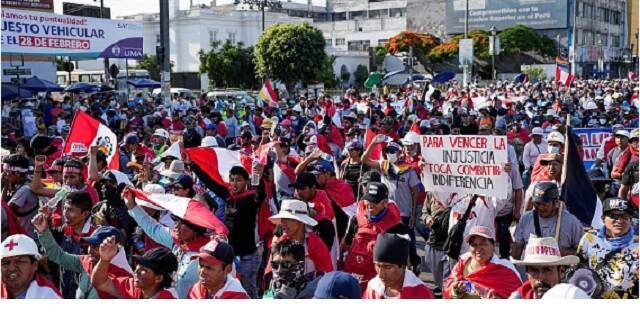 Protestas en Perú, que lleva 6 años de inestabilidad... los obispos piden actuar al Estado