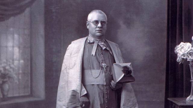 Manuel Irurita Almándoz, obispo mártir de la persecución religiosa en España. 