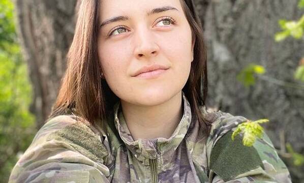Iryna, alias Lastivka, joven católica, soldado en el Dombass