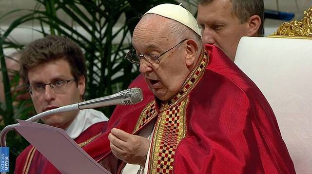 El Papa presidió en la basílica de San Pedro la solemnidad de Pentecostés / Youtube