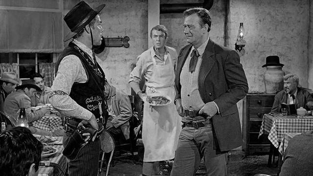 John Wayne, James Stewart y Lee Marvin en una escena de 'El hombre que mató a Liberty Valance'.