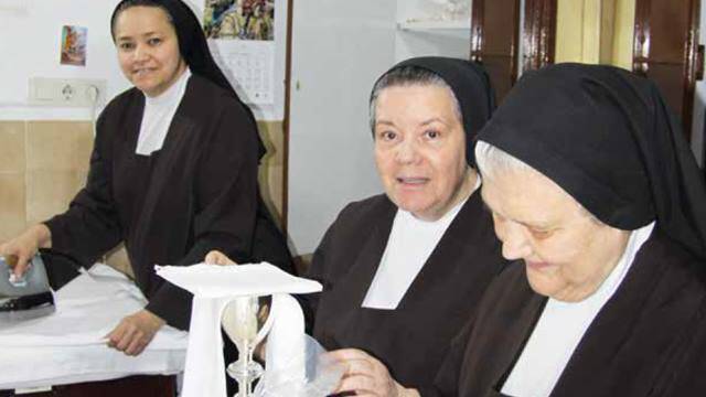 Carmelitas del convento de Badajoz.