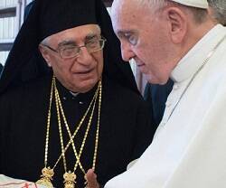 El Patriarca melquita José Absi con el Papa Francisco