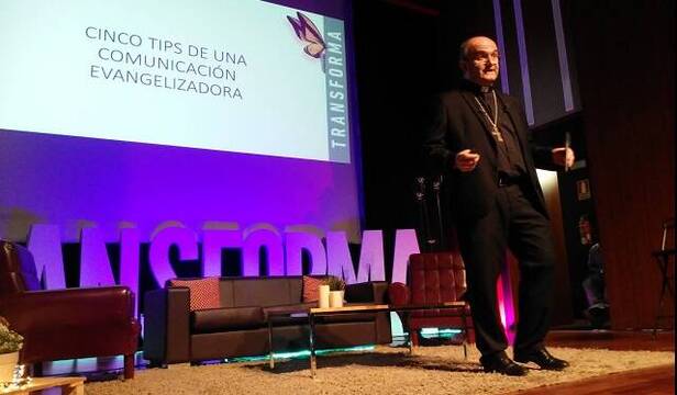 El obispo Munilla ofrece a evangelizadores en Alicante 5 ideas para estar en redes sociales