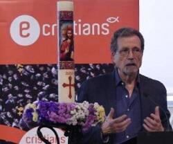 Josep Miró, presidente de E-Cristians, en un acto de la asociación en la parroquia del Pilar en Barcelona