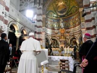 Oración mariana del Papa en Marsella