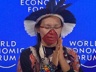 Davos: rito chamánico sobre los líderes