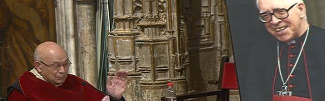 Santiago Calvo, el 16 de enero de 2018, durante una conferencia sobre Don Marcelo en la catedral de Toledo, con motivo del centenario de su nacimiento.