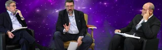 Flotando en el espacio en CreoTV, Pablo Ginés hace preguntas complicadas a Jesús Herrero Juan Carlos González-Hurtado
