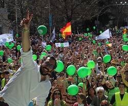 Una escena de la Marcha Sí a la Vida de Madrid en 2023, cada año junta miles de personas