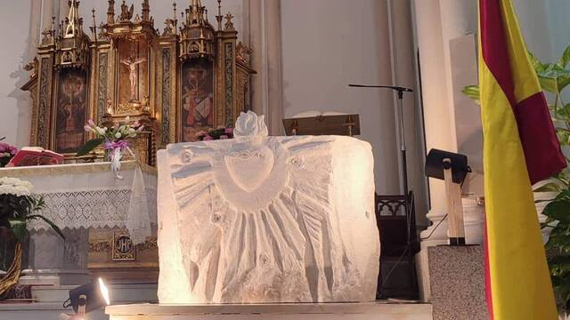 Réplica de la piedra del Corazón de Jesús del primitivo monumento del Cerro de los Ángeles.
