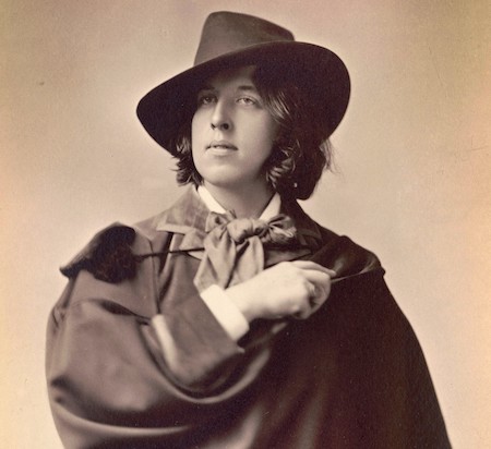 Oscar Wilde en 1882, en un retrato de Napoleon Sarony.